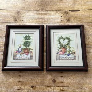 Set of Two Framed Matted Bathroom Pictures EUC 10X12
